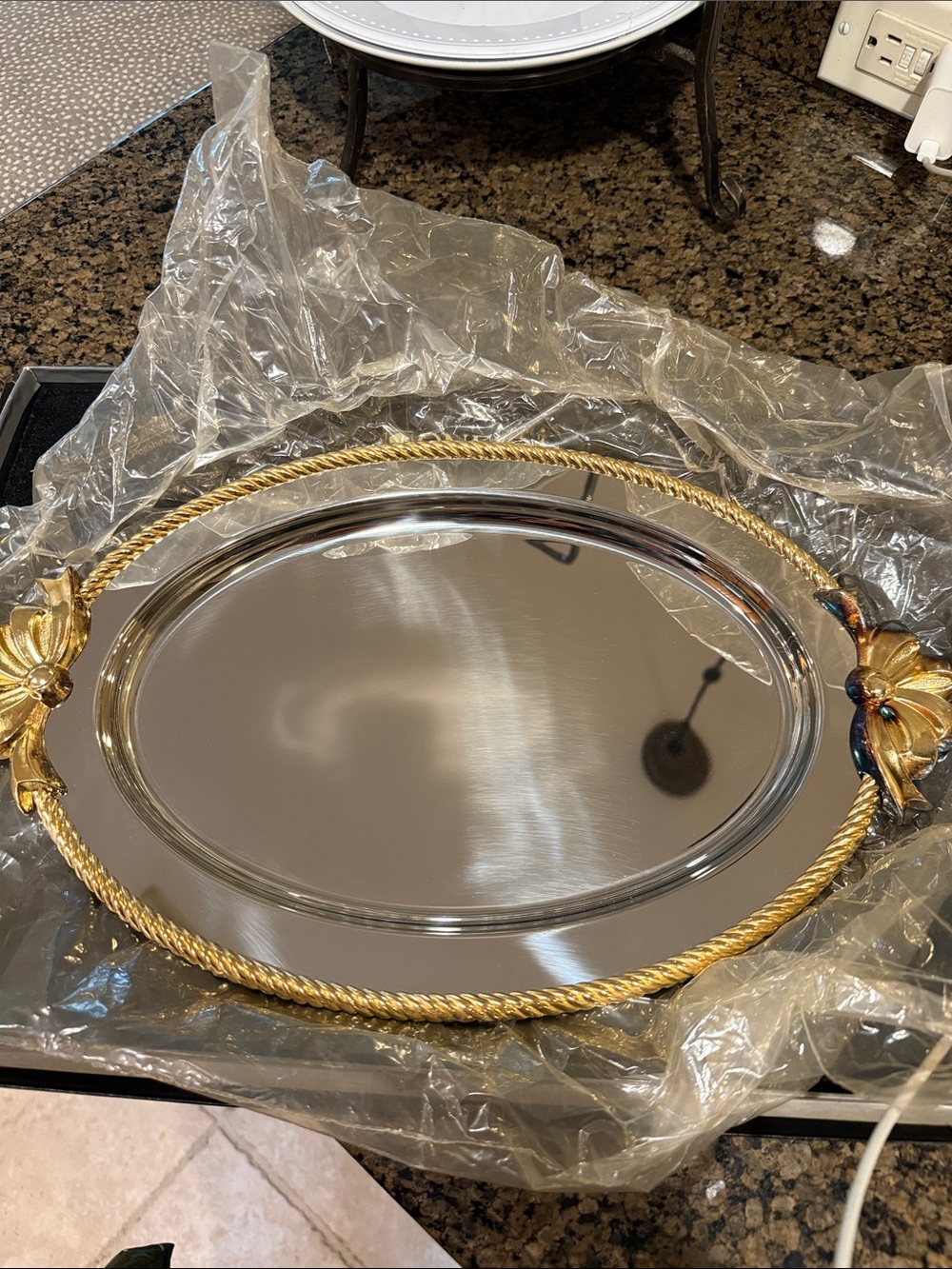 Oneida Gold Rope-Handled Oval Serving Tray